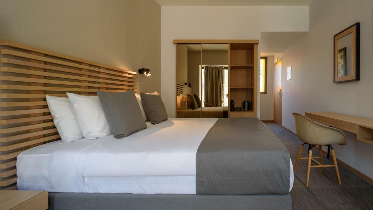Fos Downtown Suites Atény Exteriér fotografie
